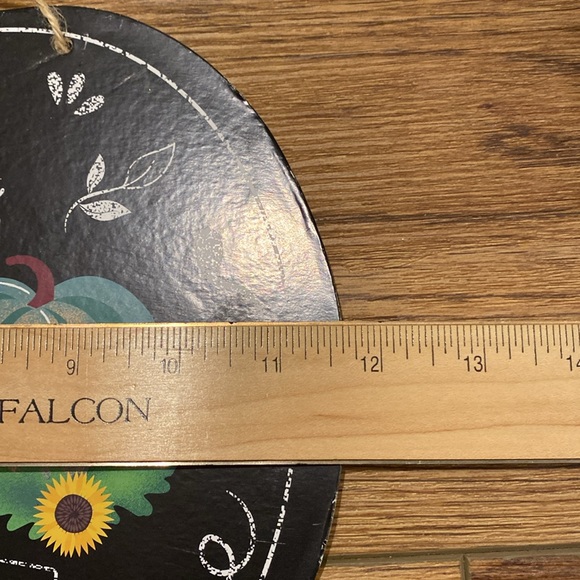 Decorative Wall Hangers - Picture 4 of 6